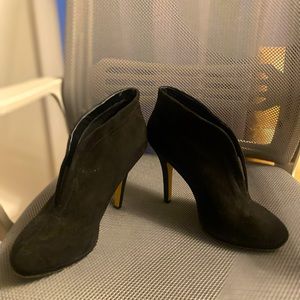 Black Ankle boots Size 9